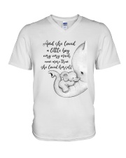 Elephant 1599 V-Neck T-Shirt tile