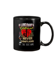 LINEMAN'S GIRLFRIEND LOVES WINE Mug thumbnail