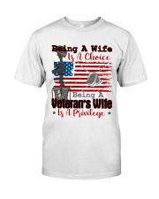 VETERAN'S WIFE Classic T-Shirt front