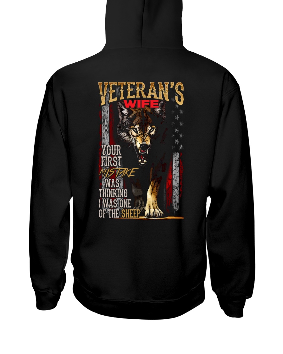 VETERAN'S WIFE - I'M THE WOLF Hooded Sweatshirt