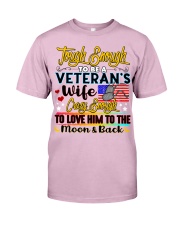Veteran's Wife Classic T-Shirt tile