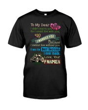 FARMER'S WIFE Classic T-Shirt tile