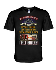 FIREFIGHTER'S MOM V-Neck T-Shirt tile