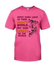 Lineman's mom Classic T-Shirt tile