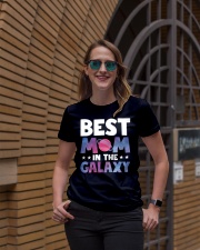 Best Mom In The Galaxy - Best Quality T-shirt Premium Fit Ladies Tee lifestyle-women-crewneck-front-2