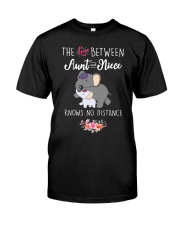 The Love Between Aunt and Niece Knows No Distance Classic T-Shirt tile