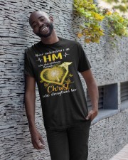 HM Classic T-Shirt apparel-classic-tshirt-lifestyle-front-33