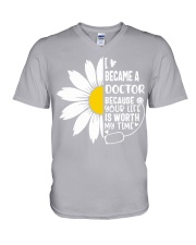 Doctor V-Neck T-Shirt tile