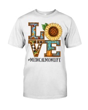 Medical Mom Classic T-Shirt tile