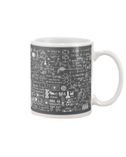 Science formulas on chalkboard Mug tile