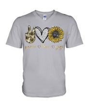 Peace love gigi V-Neck T-Shirt tile