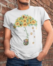 Hippie soul Classic T-Shirt apparel-classic-tshirt-lifestyle-26