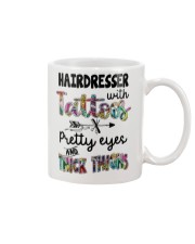 Hairdresser with tattoos Mug tile