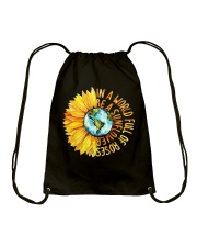 In a world full of roses Drawstring Bag tile
