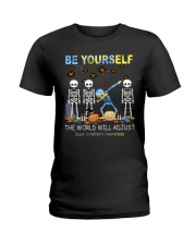 Be yourself Ladies T-Shirt tile