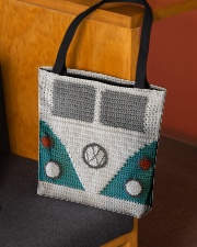 Van tote All-over Tote aos-all-over-tote-lifestyle-front-02
