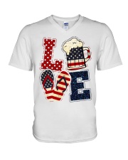 Love Independence day V-Neck T-Shirt tile