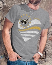 American heart Independence day Classic T-Shirt lifestyle-mens-crewneck-front-4
