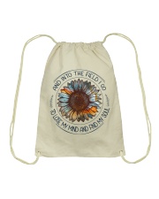 And into the field I go Drawstring Bag tile
