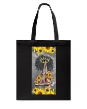 Black queen Tote Bag tile