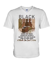 Black Queen V-Neck T-Shirt tile