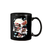 Trashing through the snow Mug tile