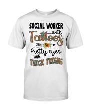 Social worker with tattoos Classic T-Shirt tile