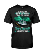 Trucker clothes - Race the rain Classic T-Shirt front