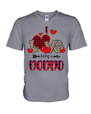 I Love Being A Nonno - Red Plaid Heart V-Neck T-Shirt tile