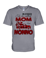 Blessed To Be Called Mom And NONNO V-Neck T-Shirt tile