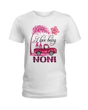 I Love Being Noni - Happy Ladies T-Shirt tile