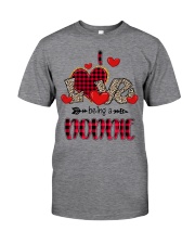 I Love Being A Nonnie - Red Plaid Heart Classic T-Shirt front