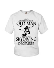 Never Underestimate Old Man Skydiving December Youth T-Shirt thumbnail