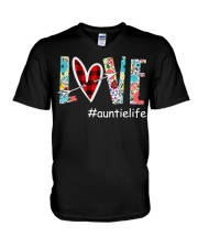 Love auntielife V-Neck T-Shirt thumbnail