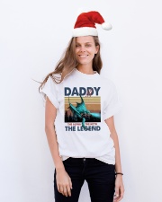 T-SHIRT - TO MY DAD - VINTAGE - DRAGON Classic T-Shirt lifestyle-holiday-crewneck-front-1