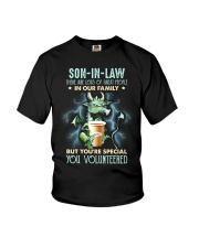 Son-in-law - Dragon - You Volunteered - T-Shirt Youth T-Shirt tile