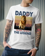 T-SHIRT - TO MY DAD - VINTAGE - LION Classic T-Shirt lifestyle-mens-crewneck-front-6