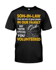 SON-IN-LAW - FISHING - VINTAGE - YOU VOLUNTEERED Classic T-Shirt front