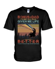 T-SHIRT - TO MY BONUS DAD - DINOSAUR V-Neck T-Shirt tile