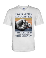T-SHIRT - DAD AND DAUGHTER - VINTAGE V-Neck T-Shirt tile