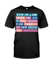 T-SHIRT - SON-IN-LAW - VINTAGE - YOU VOLUNTEERED Classic T-Shirt front
