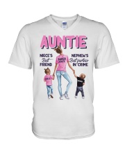 Auntie - T-Shirt V-Neck T-Shirt tile