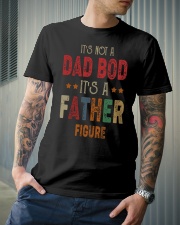 T-SHIRT - DAD - FATHER'S DAY - FUNNY Classic T-Shirt lifestyle-mens-crewneck-front-6