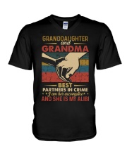 GRANDMA AND GRANDCHILDREN - TSHIRT V-Neck T-Shirt thumbnail