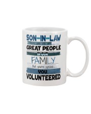 T-SHIRT - SON-IN-LAW - VINTAGE - YOU VOLUNTEERED Mug tile