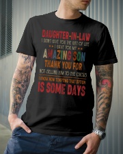 T-SHIRT - DAUGHTER-IN-LAW - VINTAGE - CIRCUS Classic T-Shirt lifestyle-mens-crewneck-front-6