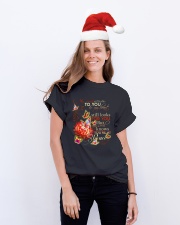 ANGEL IN HEAVEN - MY SOUL KNOWS YOU'RE AT PEACE Classic T-Shirt lifestyle-holiday-crewneck-front-1