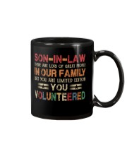 T-SHIRT - SON-IN-LAW - VINTAGE - YOU VOLUNTEERED Mug tile