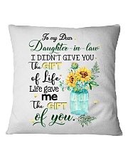 MOM TO DAUGHTER IN LAW Square Pillowcase thumbnail