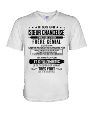 cadeau pour frere et soeur AH05 V-Neck T-Shirt tile